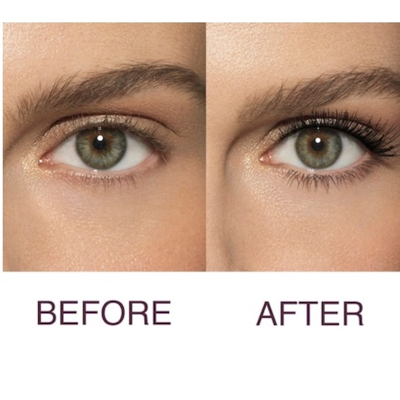 ❌SOLD❌Huge Extreme Lash Mascara - Picture 2 of 3